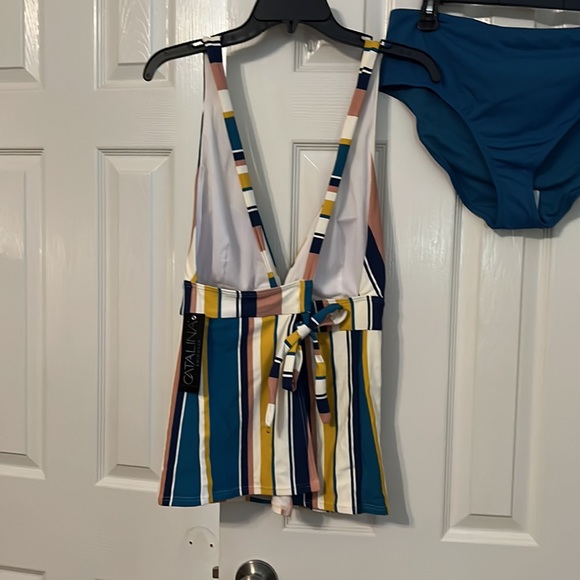 Swimsuit NWT - Picture 3 of 3